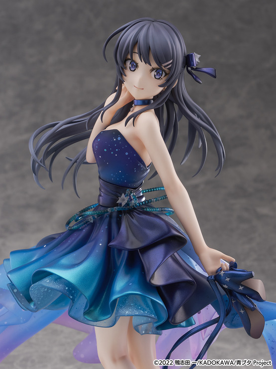 『青春ブタ野郎』桜島麻衣 -Starry Dress Ver.-（C）2022 鴨志田 一/KADOKAWA/青ブタ Project