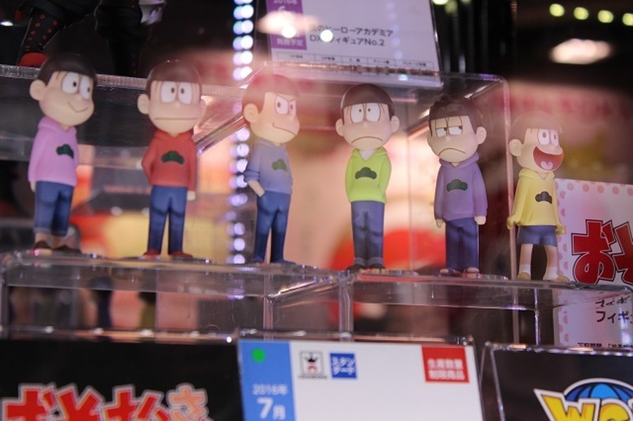 JAEPOのエイコーブース、「おそ松さん」や“パズドラ”等人気キャラのフィギュアがずらり！