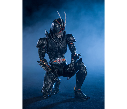 仮面ライダーBLACK フィギュア 11シリーズ バンダイ 商品・サービスサイト | RH11．仮面ライダーBLACK