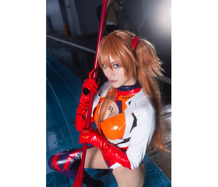 コスプレ】「ヱヴァ」アスカ（山下しゅんやver.）をスタイル抜群＆超