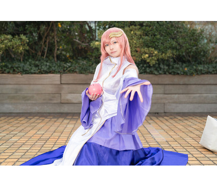 コスプレ】気品ある優雅な姿が息を呑む美しさ…「ガンダムSEED」絶対