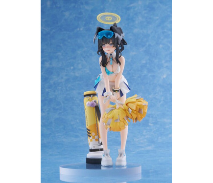 スカート丈が気になりながらも、一生懸命応援！『ブルアカ』より