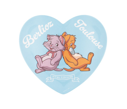 猫ファン必見♪ 「ディズニー」マリーちゃん、ルシファー達の