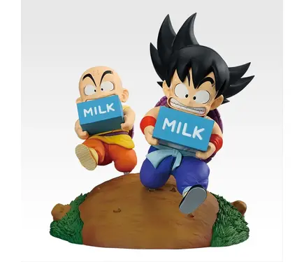 悟空とクリリンが牛乳配達！「ドラゴンボール」“おっこちるなよ！”が