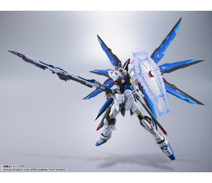 機動戦士ガンダムSEED DESTINY」ストライクフリーダムガンダムが本日