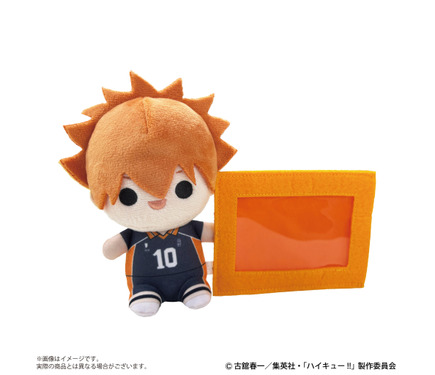 ハイキュー!!」日向翔陽、孤爪研磨たちがカードケース付き自立型 ハイキュー!!」日向翔陽、孤爪研磨たちがカードケース付き自立型