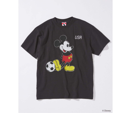 ディズニー」ミッキー、ミニーたちの“サッカーTシャツ”登場