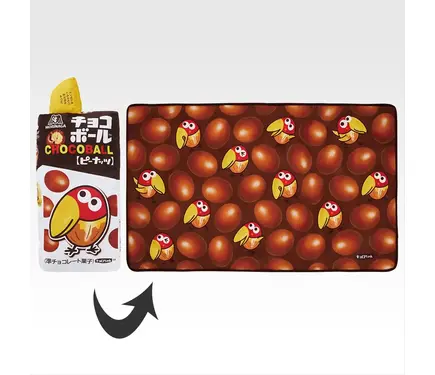 キョロちゃん”ブランケットに“ハイチュウ”クッションで毎日楽しく
