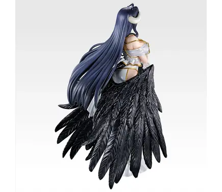 オーバーロード」アルベド、シャルティアの美麗フィギュアに釘付け