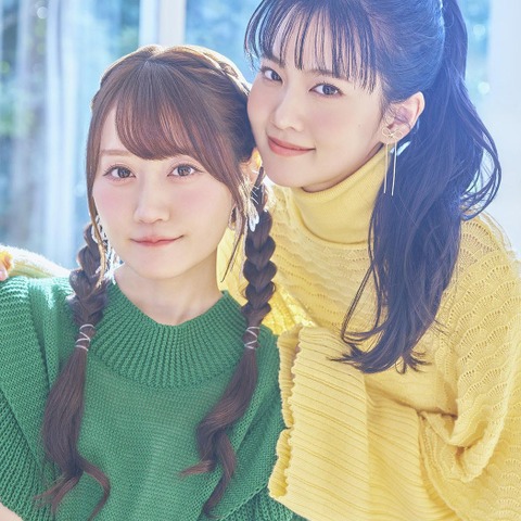 声優・小倉唯×大西亜玖璃、“愛され力”を魅せるツーショット♪ ビジュアルブック「My Girl」発売！ 画像