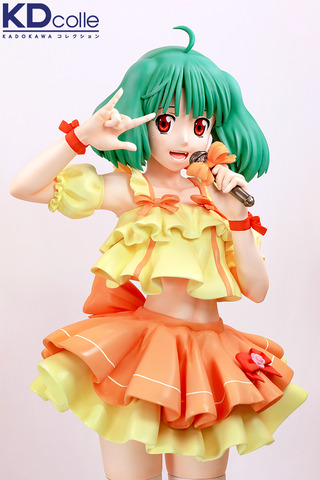 マクロスf ランカ リー 星間飛行 衣装の等身大フィギュア登場 スピーカー内蔵でライブ感も演出 アニメ アニメ