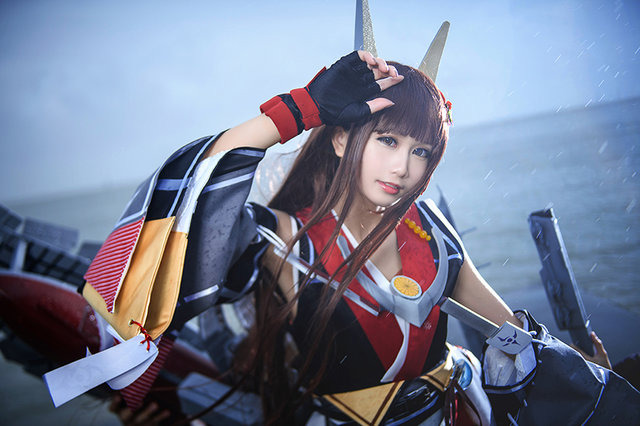 コスプレ 中国人気レイヤー湿湿 秋葉原に登場 Fate レーシング セイバー リリィ姿が眩しい アニメ アニメ