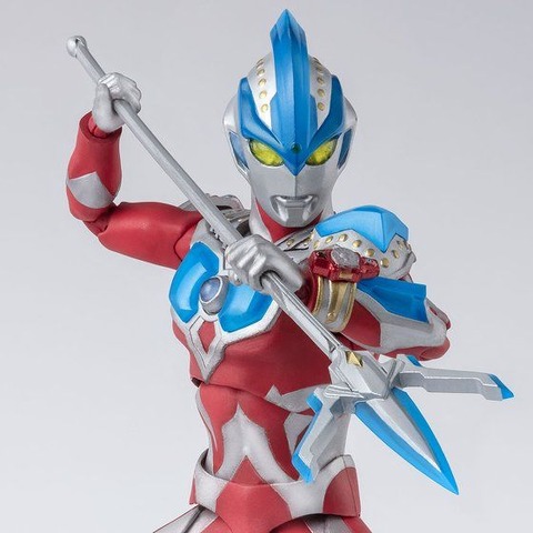 「S.H.Figuarts ウルトラマンギンガストリウム」7,150円（税込）（C）円谷プロ