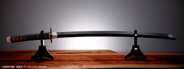 鬼滅の刃 炭治郎の日輪刀がほぼ1 1サイズで登場 名セリフ Lisaの 紅蓮華 も初収録 アニメ アニメ