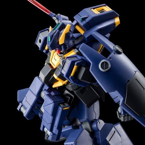 「HG 1/144 ガンダムTR‐1 次世代量産機（実戦配備カラー）」3,300円（税込）（C）創通・サンライズ