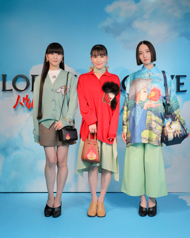 LOEWE ジブリ ロエベ ハウルの動く城 ポーチ キャンバス 巾着 ソフィー