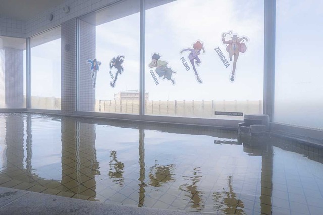 浴室ガラス面装飾