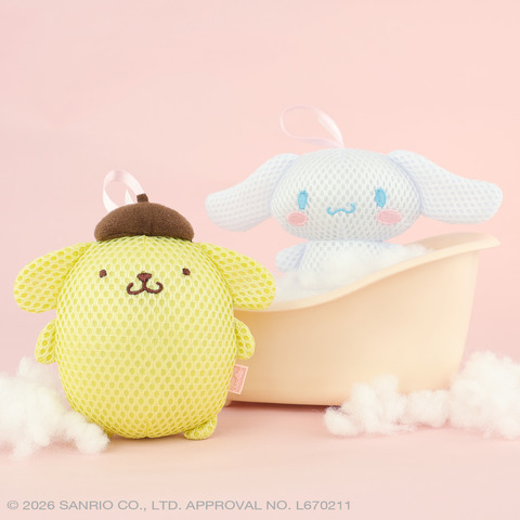 『ポムポムプリン』と『シナモロール』のバスぐるみ