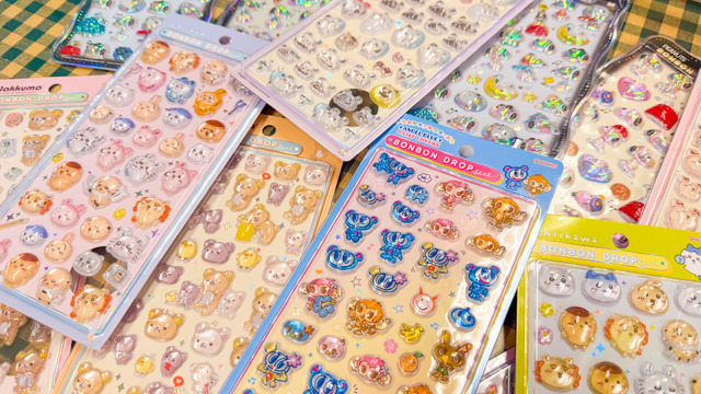 ここでしか買えないオリジナル文具や限定アイテムも充実