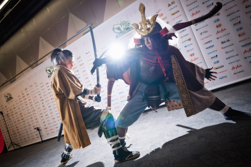 コスプレ 中国代表のsekiroパフォーマンスが圧巻 コスサミ東京 企業ブース 公式レイヤーまとめ 写真53枚 アニメ アニメ