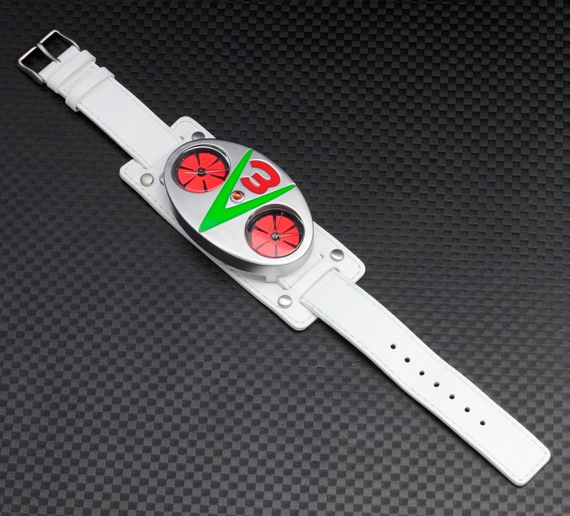 仮面ライダーv3 変身ベルト型の腕時計が登場 傾けると 風車が回る ギミック付き 5枚目の写真 画像 アニメ アニメ