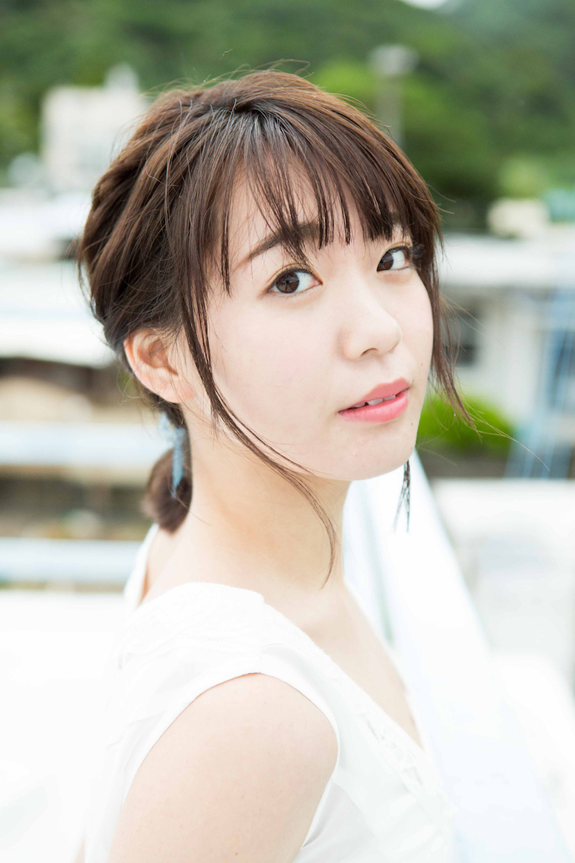 声優 斉藤朱夏の 初めて が詰まった1st写真集が発売 初めて解禁した私をもっと知ってほしい 3枚目の写真 画像 アニメ アニメ