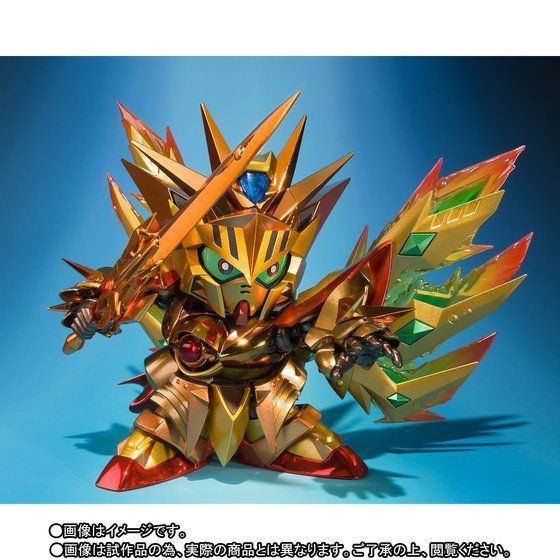 「SDX 太陽騎士ゴッドガンダム 明鏡止水ゴールドバージョン」12,960円（税込）(C)創通・サンライズ