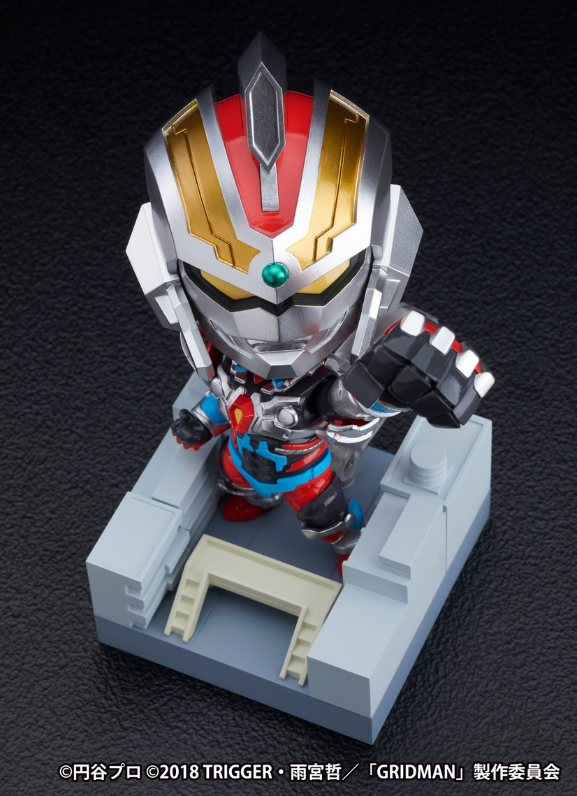 「ねんどろいど グリッドマン SSSS. DX Ver.」7,200円(税込)(C)円谷プロ (C)2018 TRIGGER・雨宮哲／「GRIDMAN」製作委員会