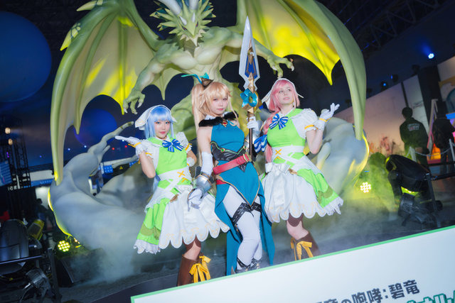 「CygamesFes2018」はコスプレが熱い！『グラブル』公式レイヤーから『ドラガリ』中国人気レイヤーまで【写真132枚】