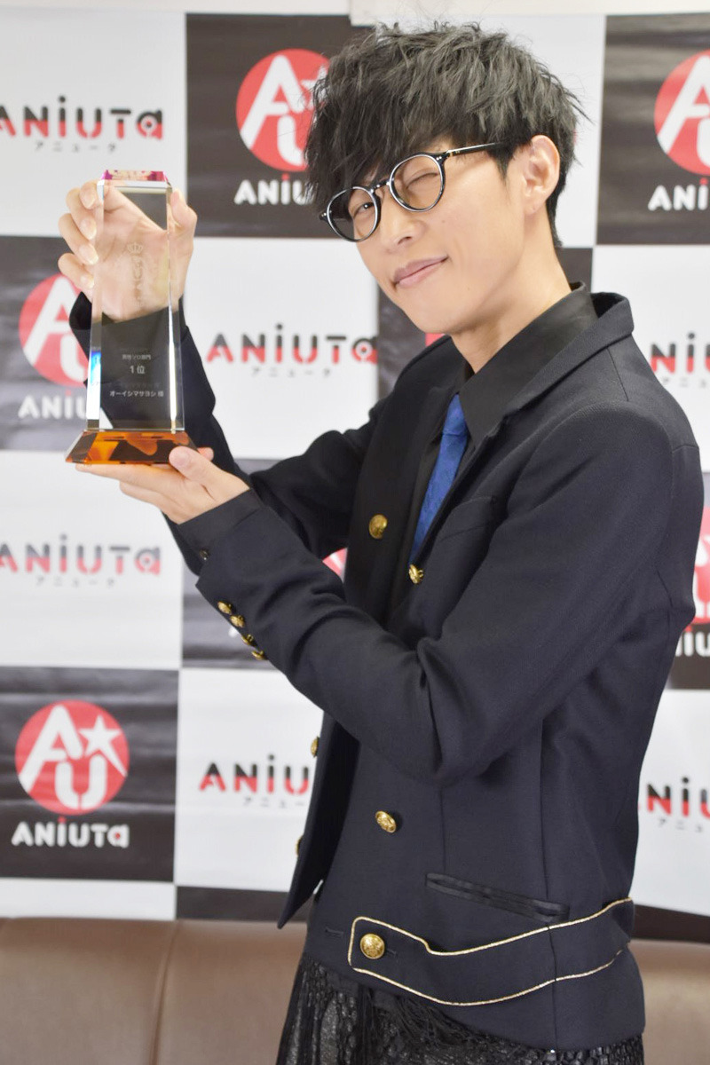 オーイシマサヨシ、話題のダンス披露など“濃い”1年振り返る「ANiUTa AWARD 2018」受賞記念【インタビュー】