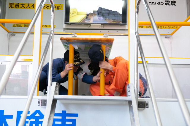 声優 中井和哉 梶原岳人 消防訓練に参加 炎炎ノ消防隊 一日消防官イベントレポート 13枚目の写真 画像 アニメ アニメ