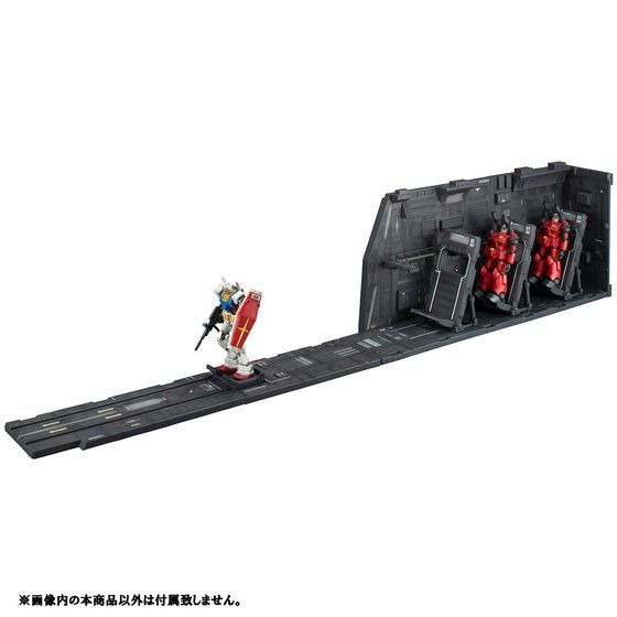 「Realistic Model Series 1/144ホワイトベースカタパルトデッキRenewal edition」14,080円（税込）（C）創通・サンライズ