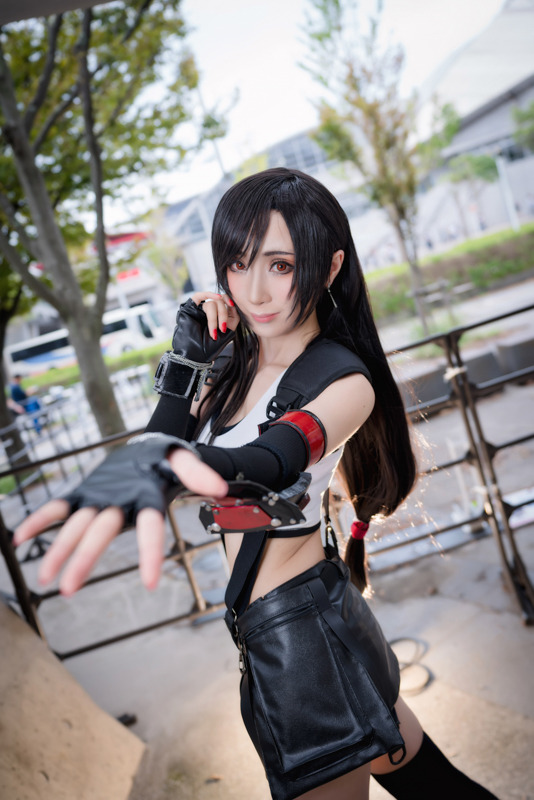 コスプレ 不知火舞 ティファ 魅惑のゲームキャラが勢揃い 東京ゲームショウ19 美女レイヤーまとめ 写真167枚 110枚目の写真 画像 アニメ アニメ
