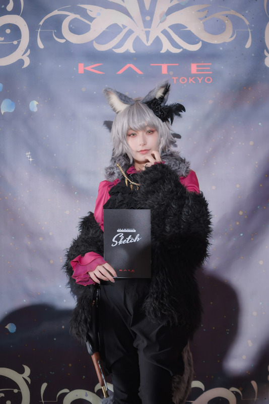 宇垣美里 銀髪人狼コスで魅了 人気レイヤーゆう シスルと語る メイクのポイントは 写真35枚 2枚目の写真 画像 アニメ アニメ