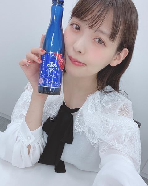 お酒好き声優・上坂すみれがほろ酔いショットを披露　ファン「すみぺ激かわ」