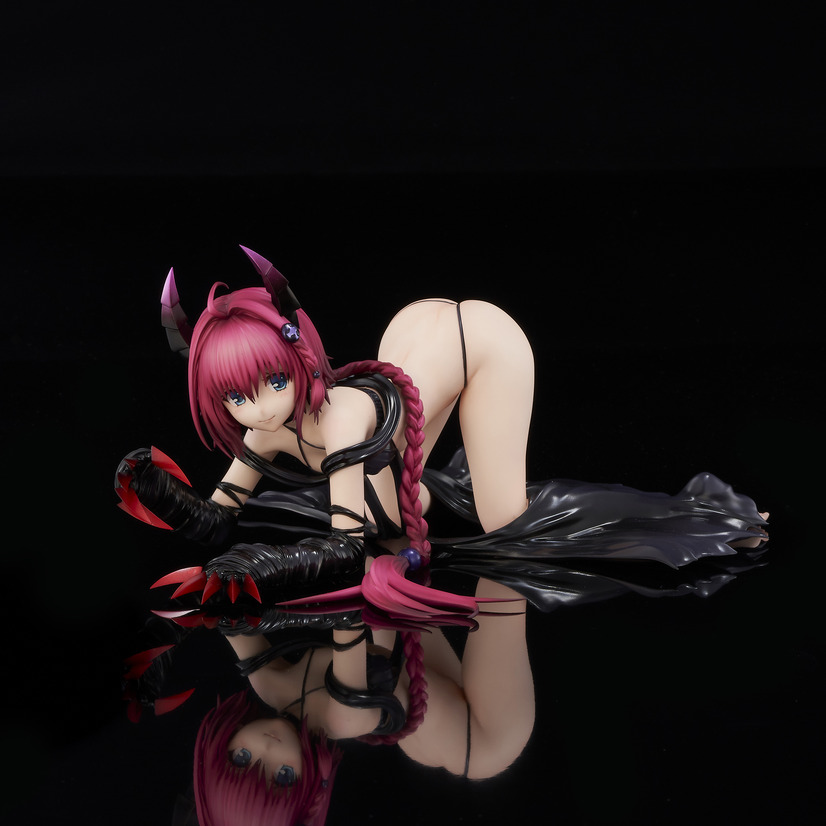 「ToLOVEる－とらぶる－ダークネス 黒咲芽亜　ダークネスVer. 1/6」16,500円（税別）（C）矢吹健太朗・長谷見沙貴／集英社・とらぶるダークネス製作委員会