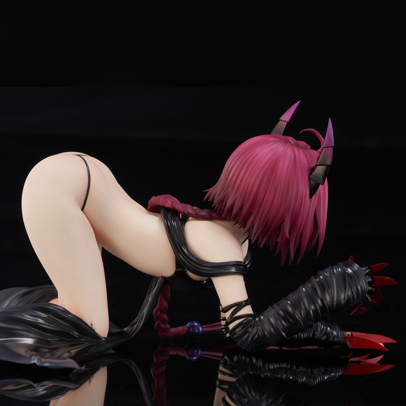 「ToLOVEる－とらぶる－ダークネス 黒咲芽亜　ダークネスVer. 1/6」16,500円（税別）（C）矢吹健太朗・長谷見沙貴／集英社・とらぶるダークネス製作委員会