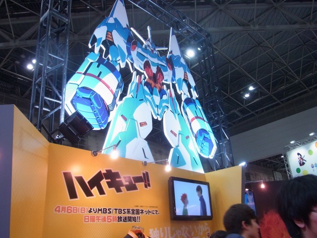 [AnimeJapan 2014ブースレポ]　電通ブースにそびえ立つ巨人の正体は？