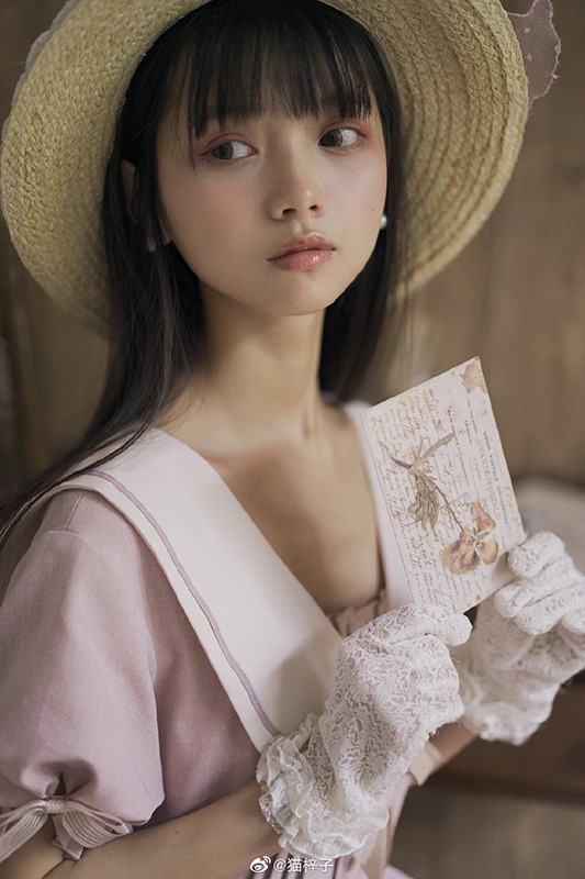 中国トップロリータモデル・猫梓子の超絶美少女ぶり！圧倒的で唯一無二の表情力で魅せる【写真42枚】