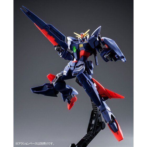 「HG 1/144 ガンダムシャイニングブレイク（BEFORE）」1,980円（税込）（C）創通・サンライズ・テレビ東京