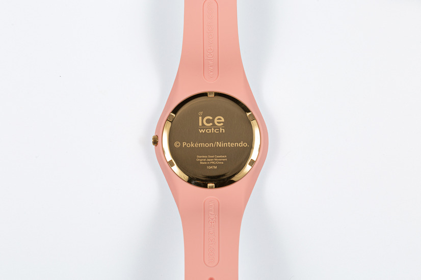 ポケモン アイスウォッチ 文字盤にピカチュウがデザイン 限定コラボ腕時計発売 普段使いに 5枚目の写真 画像 アニメ アニメ