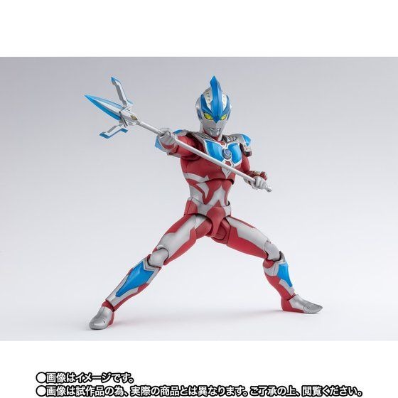 「S.H.Figuarts ウルトラマンギンガストリウム」7,150円（税込）（C）円谷プロ