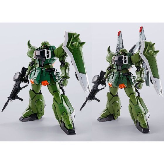 「MG 1/100 ブレイズザクファントム／ブレイズザクウォーリア」4,950円（税込）（C）創通・サンライズ