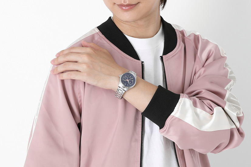 『カードキャプターさくらクリアカード編』コラボレーション腕時計／19,800円(税別)（C）CLAMP・ST/講談社・NEP・NHK （R）KODANSHA