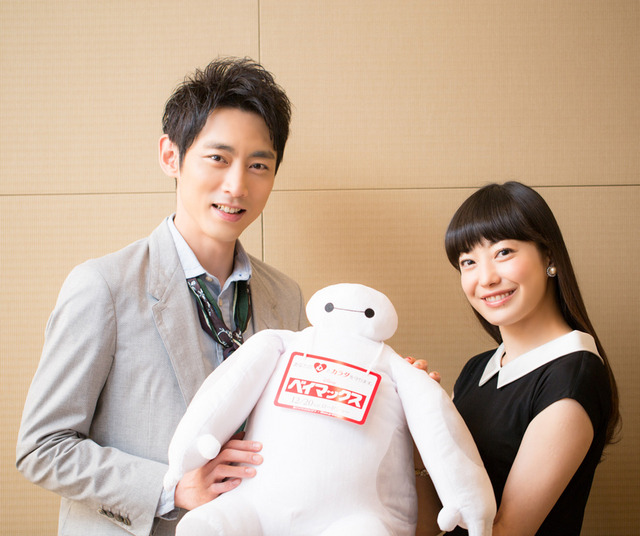 ベイマックス 声優に挑戦した菅野美穂 小泉孝太郎 ふたりが語る 家族の愛 2枚目の写真 画像 アニメ アニメ