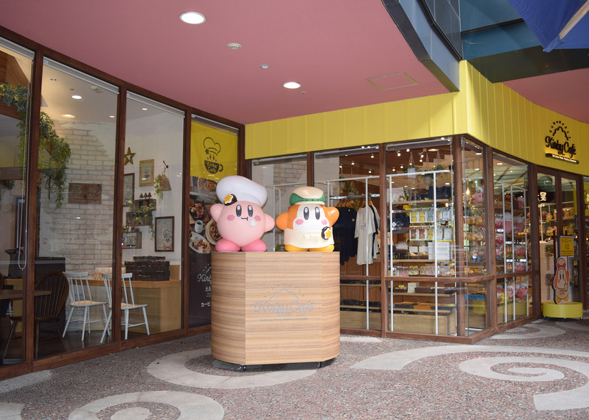 Kirby Café HAKATA (カービィカフェ ハカタ)（C）Nintendo / HAL Laboratory, Inc.
