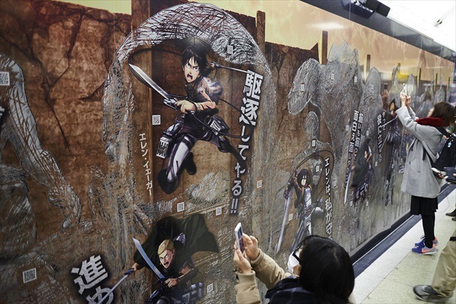 巨人が東京 大阪に再襲来 進撃の巨人 を描いた大迫力のスクラッチポスターが出現 6枚目の写真 画像 アニメ アニメ