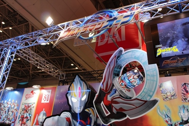 「妖怪ウォッチ」「仮面ライダー」「ウルトラマン」バンダイブースはキッズに人気のおもちゃ大集合@東京おもちゃショー2016