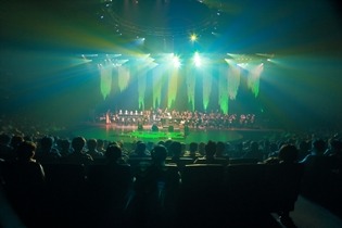 全員で 宇宙戦艦ヤマト を大合唱 ヤマト音楽団大式典12 3枚目の写真 画像 アニメ アニメ 全員で 宇宙戦艦ヤマト を大合唱 ヤマト音楽団大式典12 3枚目の写真 画像 アニメ アニメ