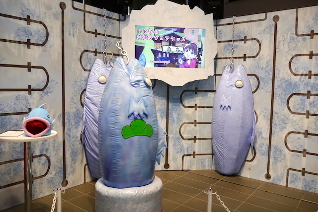 「おそ松EXPO」が秋葉原で開催 限定公開映像や生原画、実物大6つ子の立像などが所狭し！